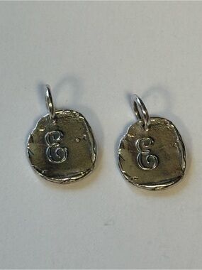 NWOT. Waxing Poetic Sterling Silver ‘E’ Charm (1)